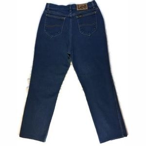 Vintage LEE High-Rise MOM JEANS Soft & broken in!